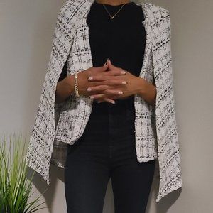 Cape Split Open Front Cardigan with Pockets Blazer Tweed Cape in White and Black